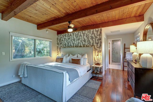 8326 Ridpath Drive, Los Angeles, CA 90046