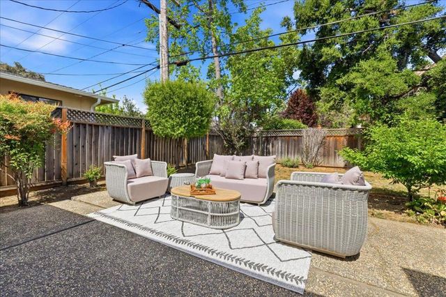 7733 Lilac Way, Cupertino, CA 95014