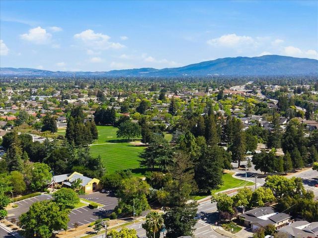 7733 Lilac Way, Cupertino, CA 95014