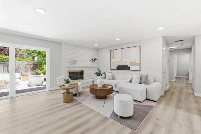 7733 Lilac Way, Cupertino, CA 95014