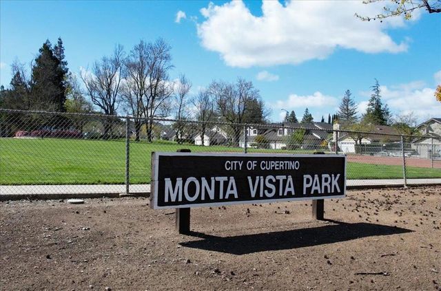 7733 Lilac Way, Cupertino, CA 95014