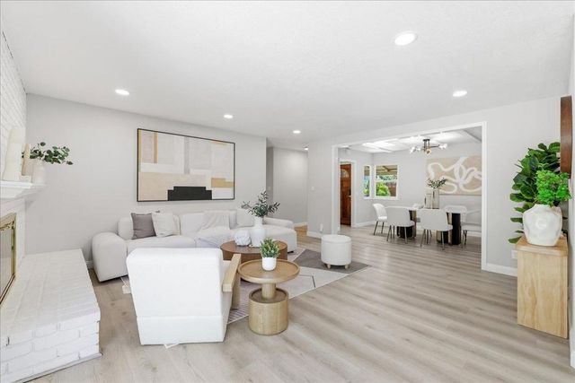 7733 Lilac Way, Cupertino, CA 95014