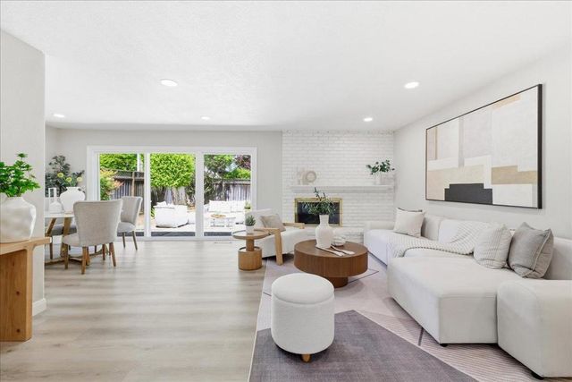 7733 Lilac Way, Cupertino, CA 95014