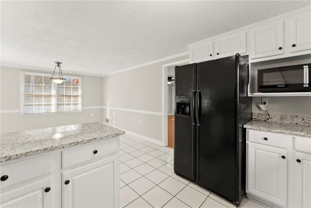 6116 Gaines Ferry Road, Flowery Branch, GA 30542