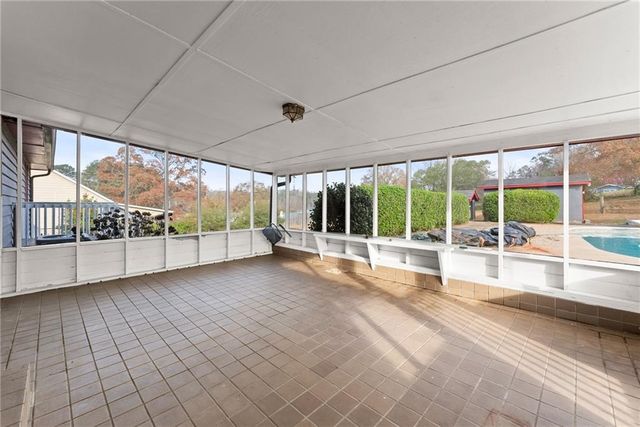 6116 Gaines Ferry Road, Flowery Branch, GA 30542