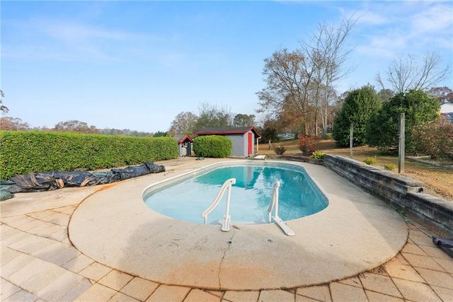 6116 Gaines Ferry Road, Flowery Branch, GA 30542