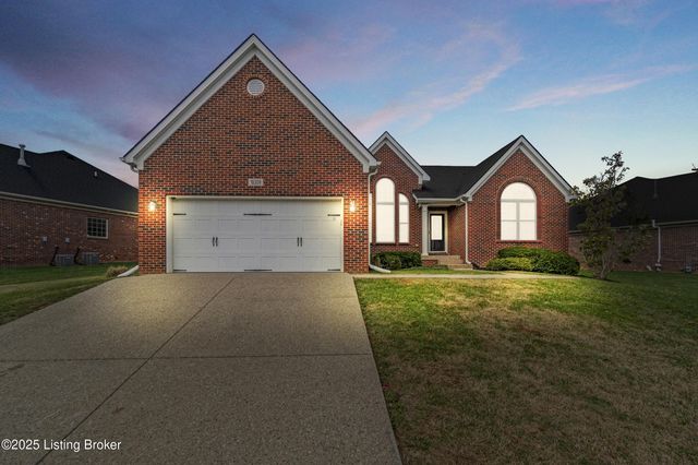 18309 Standwick Dr, Louisville, KY 40245