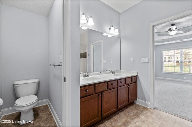 18309 Standwick Dr, Louisville, KY 40245