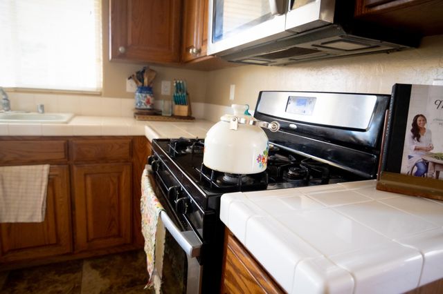6229 W Ceres Avenue, Visalia, CA 93291
