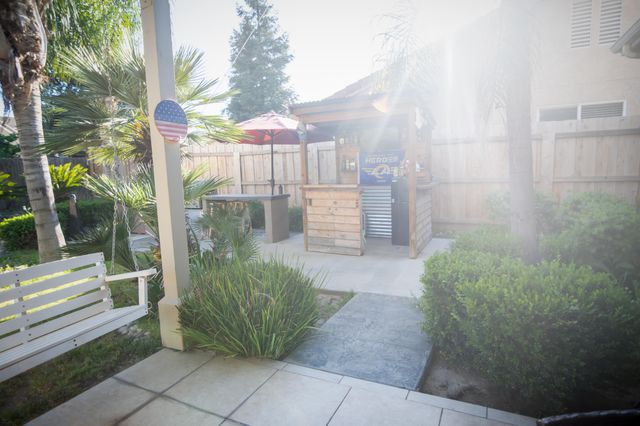 6229 W Ceres Avenue, Visalia, CA 93291