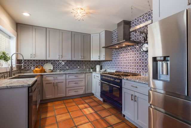 1801 Calle Pequeno NW, Albuquerque, NM 87107