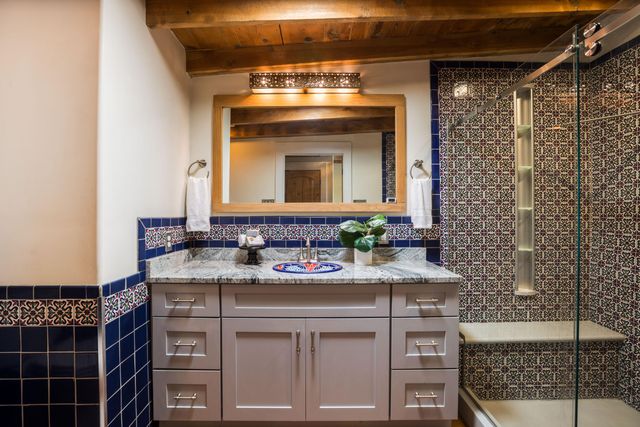 1801 Calle Pequeno NW, Albuquerque, NM 87107