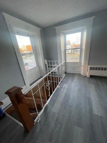 92 N Franklin St 1, Holbrook, MA 02343