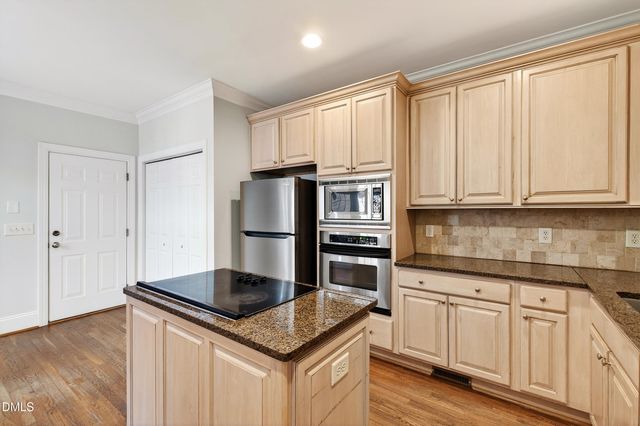 816 Running Brook Trail, Raleigh, NC 27609