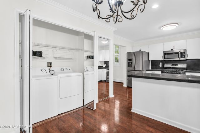 80 Major Drive, Sayreville, NJ 08872