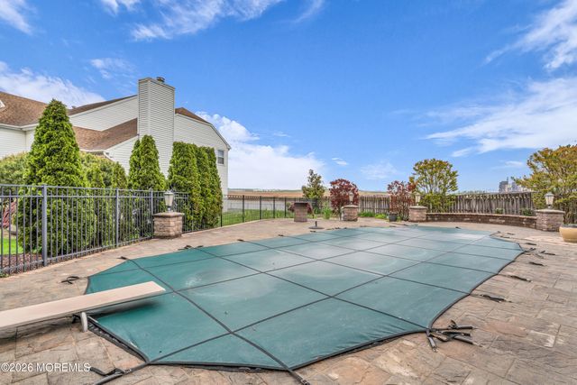 80 Major Drive, Sayreville, NJ 08872
