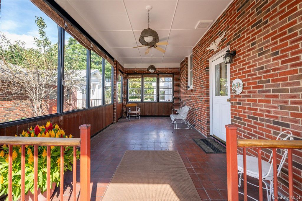 321 Hayward Street, Yonkers, NY 10704 — photo 3