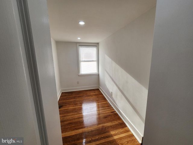 1374 KIMBERLY DR, Philadelphia, PA 19151