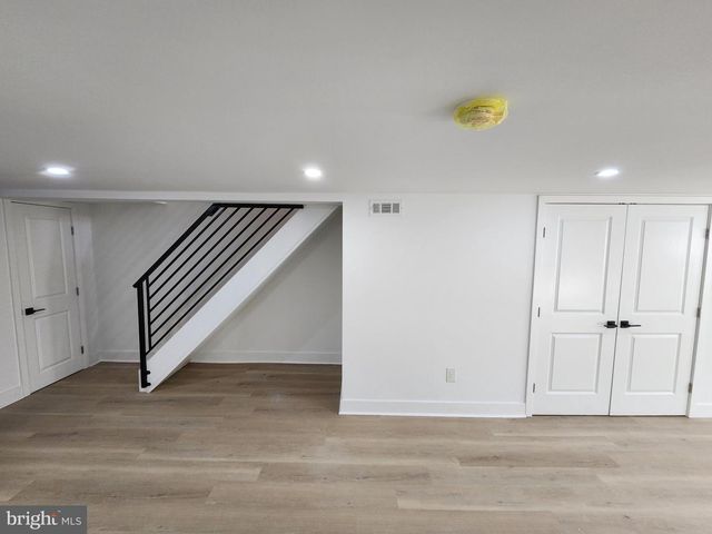 1374 KIMBERLY DR, Philadelphia, PA 19151