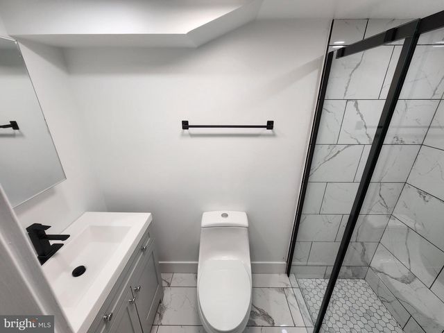 1374 KIMBERLY DR, Philadelphia, PA 19151