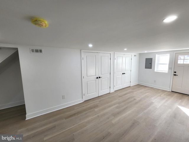 1374 KIMBERLY DR, Philadelphia, PA 19151