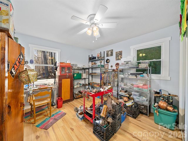 1280 Old Mine Fork Road, Burnsville, NC 28714