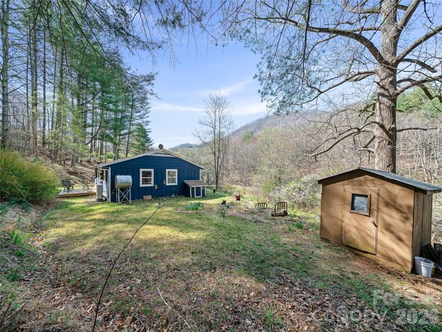 1280 Old Mine Fork Road, Burnsville, NC 28714