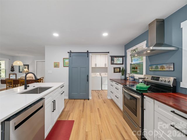 1280 Old Mine Fork Road, Burnsville, NC 28714