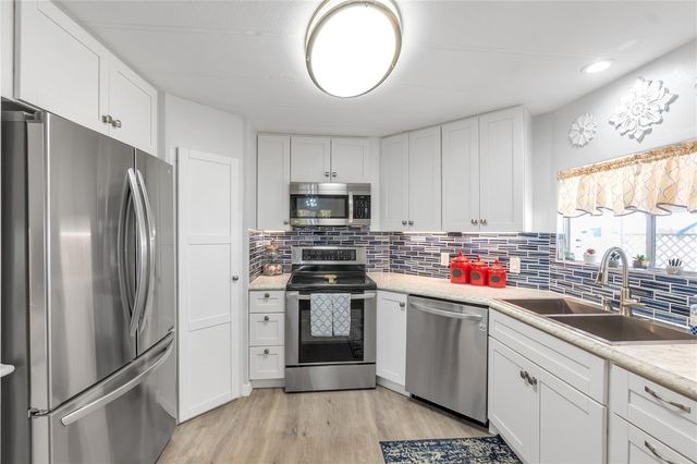 2107 PALMA SOLA BOULEVARD 10, Bradenton, FL 34209