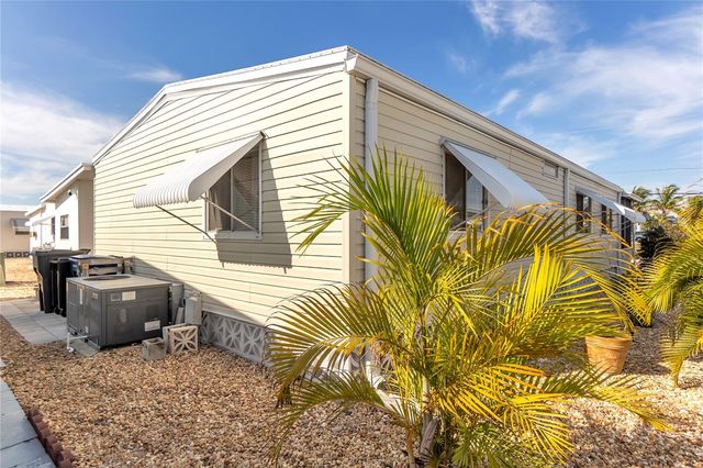 2107 PALMA SOLA BOULEVARD 10, Bradenton, FL 34209