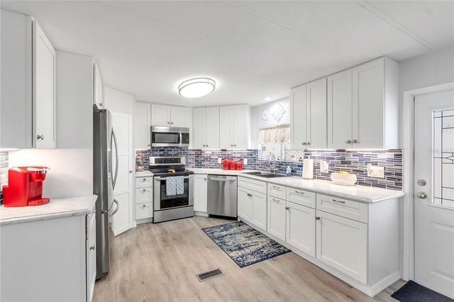 2107 PALMA SOLA BOULEVARD 10, Bradenton, FL 34209