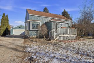 4812 Barnard Mill Road, Ringwood, IL 60072