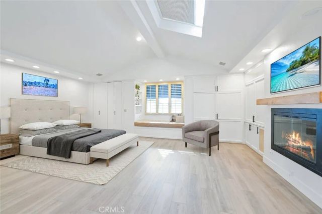 411 Goldenrod B, Corona Del Mar, CA 92625