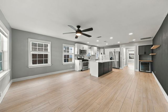 6026 Velasco Avenue, Dallas, TX 75206