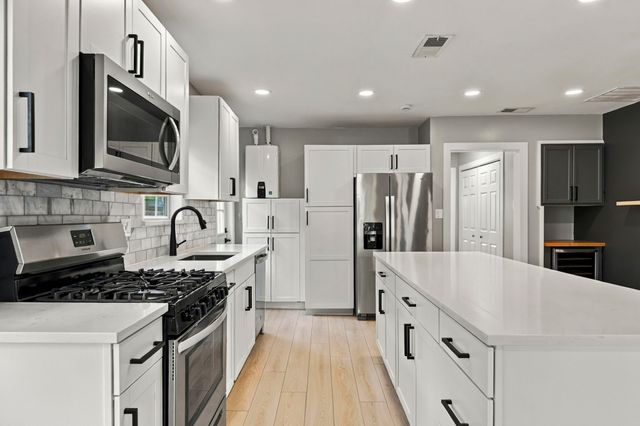 6026 Velasco Avenue, Dallas, TX 75206