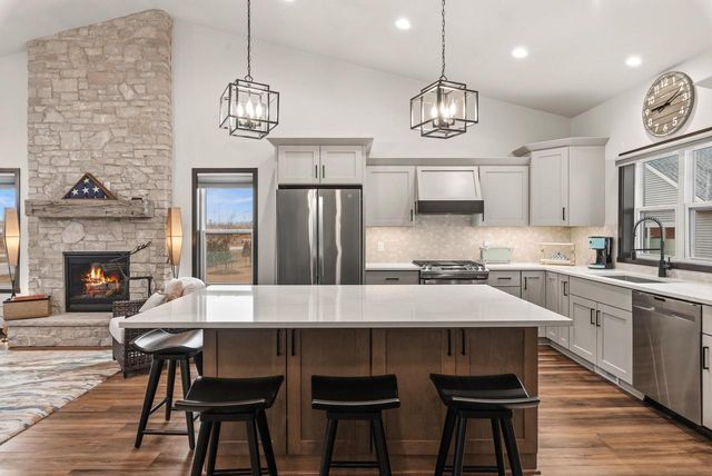 1400 LIGHTHOUSE VILLAGE ROAD, Fond Du Lac, WI 54937