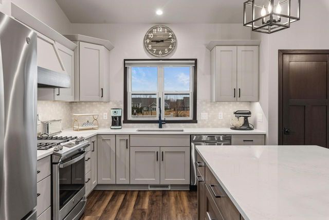 1400 LIGHTHOUSE VILLAGE ROAD, Fond Du Lac, WI 54937