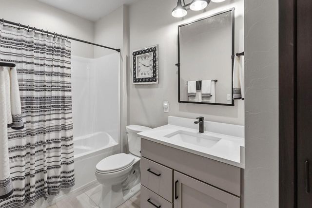 1400 LIGHTHOUSE VILLAGE ROAD, Fond Du Lac, WI 54937