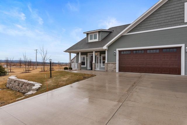1400 LIGHTHOUSE VILLAGE ROAD, Fond Du Lac, WI 54937