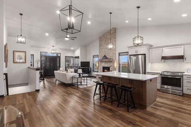 1400 LIGHTHOUSE VILLAGE ROAD, Fond Du Lac, WI 54937