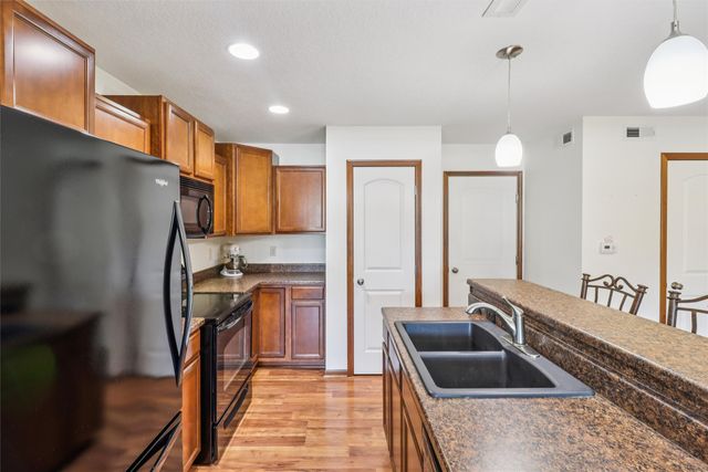 1401 N 6th Street 19, Indianola, IA 50125