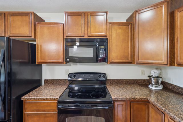 1401 N 6th Street 19, Indianola, IA 50125