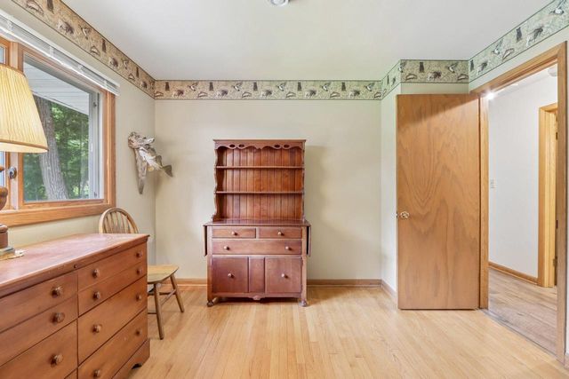 885 Tara Hill W, Hartford, WI 53027