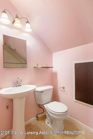 400 Lathrop Street, Lansing, MI 48912