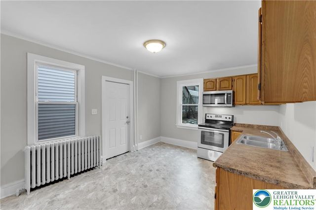 26 North 7th Street, Easton, PA 18042