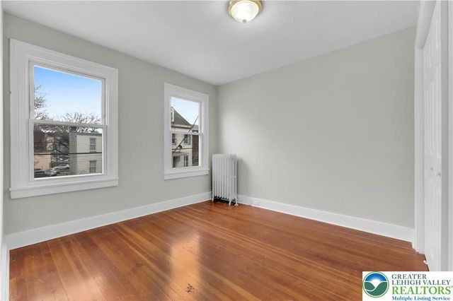 26 North 7th Street, Easton, PA 18042