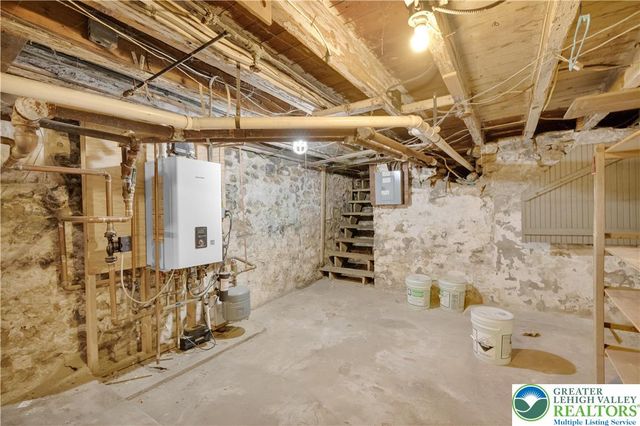 26 North 7th Street, Easton, PA 18042