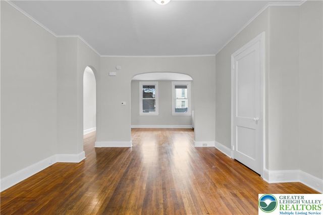 26 North 7th Street, Easton, PA 18042