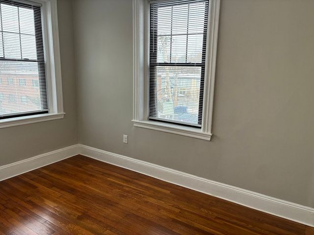 185 Chestnut Hill Ave 12, Boston, MA 02135