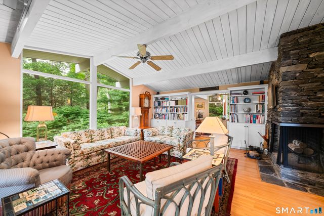 24 Mallard Point Road, Essex, CT 06426